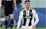 [ẢNH] Ronaldo quằn quại đau khổ khi Juve bị loại ở Champions League