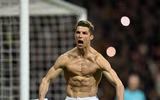 [ẢNH] Ronaldo lại khiến phái đẹp đứng ngồi không yên với bộ sưu tập đồ lót mới