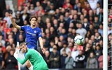 [ẢNH] Cận cảnh mẫu áo thi đấu mới với họa tiết khác người của Chelsea