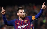 [ẢNH] Liverpool thảm bại, Salah cúi đầu trước Messi