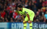 [ẢNH] Messi suy sụp sau trận thua thảm trước Liverpool