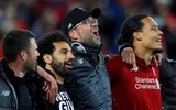 [ẢNH] Salah gây sốt khi mặc chiếc áo in thông điệp đặc biệt đến sân Anfield