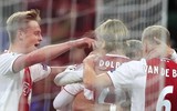 [ẢNH] Dàn sao trẻ Ajax gục xuống sân như ngả rạ sau khi bị loại nghiệt ngã