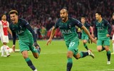 [ẢNH] HLV Pochettino khóc ‘ngon lành’ sau chiến thắng kỳ diệu của Spurs