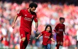 [ẢNH] Liverpool gượng cười an ủi nhau khi trở thành kẻ về nhì hay nhất lịch sử