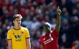 [ẢNH] Liverpool gượng cười an ủi nhau khi trở thành kẻ về nhì hay nhất lịch sử