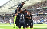 [ẢNH] Man City hưng phấn nâng cao cúp vô địch Ngoại hạng Anh lần thứ tư