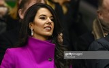 [ẢNH] Cô vợ xinh đẹp của ông chủ Liverpool lại gây sốt