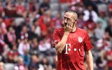 [ẢNH] Robben và Ribery bật khóc trong ngày chia tay Bayern bằng chức vô địch