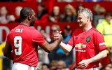 [ẢNH] Beckham tái xuất, Solskjaer ghi bàn, M.U đè bẹp Bayern 5-0