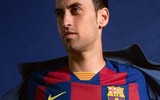 [ẢNH] Messi và đồng đội mặc áo đấu phá cách táo bạo của Barca