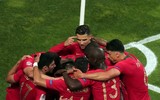[ẢNH] Ronaldo lần thứ hai lên đỉnh châu Âu cùng Bồ Đào Nha