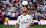 [ẢNH] Eden Hazard hớn hở trong ngày chính thức trở thành 