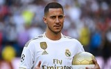 [ẢNH] Eden Hazard hớn hở trong ngày chính thức trở thành 