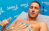 [ẢNH] Eden Hazard hớn hở trong ngày chính thức trở thành 