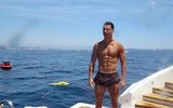 [ẢNH] Ronaldo bỗng nhiên xuất hiện ở Đông Nam Á để làm gì?