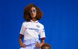 [ẢNH] Chelsea ra mắt áo đấu sân khách điệu đà và bắt mắt