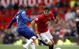 [ẢNH] 3 tân binh Maguire, Wan-Bissaka và James khiến fan M.U 