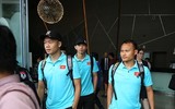 [ẢNH] ĐT Việt Nam bịn rịn chia tay nhau ở Thái Lan