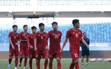 [ẢNH] HLV Park vui vẻ gặp lại thầy cũ Guus Hiddink, sẵn sàng đấu U22 Trung Quốc