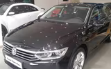 [ẢNH] Đoàn Văn Hậu được giao xe sang gì ở Hà Lan?