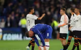 [ẢNH] ĐKVĐ Liverpool, Chelsea thua sốc vòng mở màn Champions League