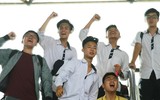 [ẢNH] Cổ động viên - tài sản vô giá của giải bóng đá học sinh THPT Hà Nội