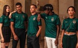 [ẢNH] Đội tuyển Italia ra mắt mẫu áo đấu mới cực chất