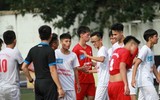 [ẢNH] 4 nhà cựu vô địch đã chơi thế nào trong trận ra quân?