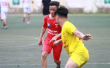 [ẢNH] THPT Nguyễn Thị Minh Khai và THPT Chuyên Nguyễn Huệ đoạt vé sớm
