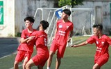 [ẢNH] THPT Mai Hắc Đế lấy vé vào vòng 1/16 sau màn rượt đuổi khó tin