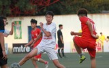 [ẢNH] Cầu thủ Đại Mỗ bật khóc sau trận thua á quân THPT Phùng Khắc Khoan