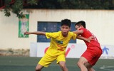 [ẢNH] Fan nữ lâng lâng hạnh phúc cùng chiến thắng của THPT Hà Đông