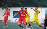 [ẢNH] Fan nữ lâng lâng hạnh phúc cùng chiến thắng của THPT Hà Đông