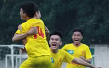[ẢNH] Fan nữ lâng lâng hạnh phúc cùng chiến thắng của THPT Hà Đông