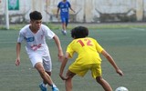 [ẢNH] Cầu thủ THPT Kim Liên bật khóc sau trận thua trước trường Vân Tảo