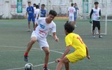 [ẢNH] Cầu thủ THPT Kim Liên bật khóc sau trận thua trước trường Vân Tảo