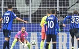 [ẢNH] Pep Guardiola buộc phải sử dụng hậu vệ làm thủ môn như thế nào?