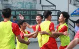 [ẢNH] Điểm mặt 16 đội bóng xuất sắc nhất mùa này