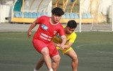 [ẢNH] Tân binh Phúc Lợi đã quật ngã đương kim vô địch như thế nào?