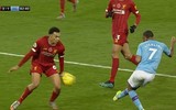 [ẢNH] Man City đã sụp đổ chóng vánh trước Liverpool như thế nào?