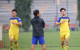 [ẢNH] Công Phượng, Văn Hậu dự bị ở châu Âu: Không phải vấn đề với thầy Park!