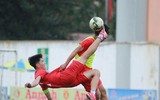 [ẢNH] Thủ môn cản 3 quả pen, THPT Lê Văn Thiêm nghẹt thở vào bán kết