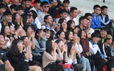 [ẢNH] Thủ môn cản 3 quả pen, THPT Lê Văn Thiêm nghẹt thở vào bán kết