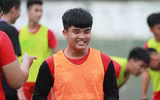 [ẢNH] Thủ môn cản 3 quả pen, THPT Lê Văn Thiêm nghẹt thở vào bán kết