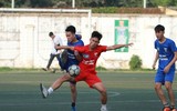 [ẢNH] Vào chung kết, CĐV vỡ òa sung sướng, cầu thủ THPT Lê Văn Thiêm bật khóc