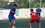 [ẢNH] Vào chung kết, CĐV vỡ òa sung sướng, cầu thủ THPT Lê Văn Thiêm bật khóc