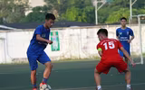 [ẢNH] Vào chung kết, CĐV vỡ òa sung sướng, cầu thủ THPT Lê Văn Thiêm bật khóc