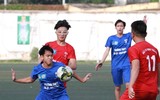[ẢNH] Vào chung kết, CĐV vỡ òa sung sướng, cầu thủ THPT Lê Văn Thiêm bật khóc