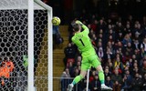 [ẢNH] Cận cảnh sai lầm ngớ ngẩn của De Gea khiến M.U thua tủi hổ